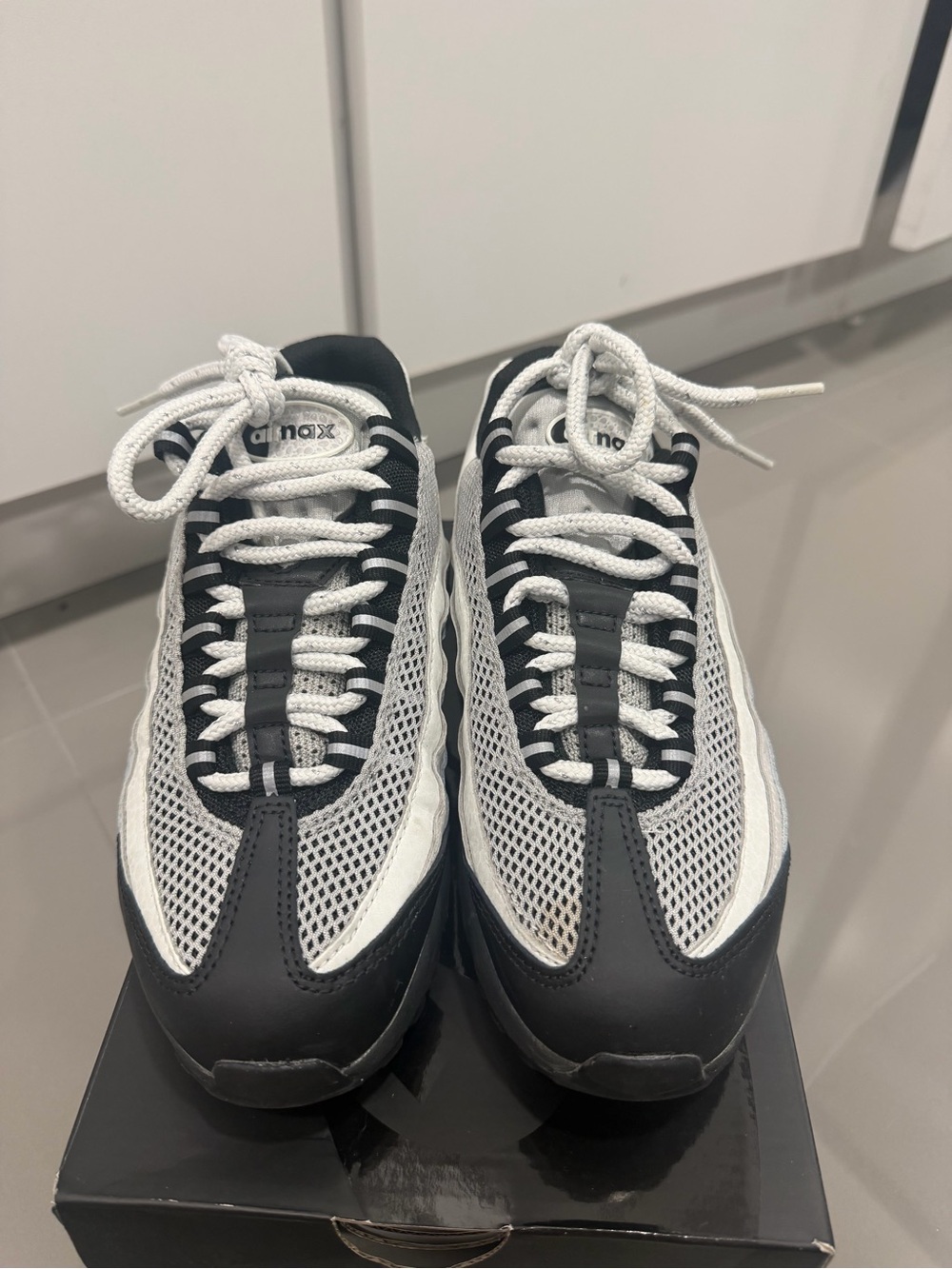 Nike Black and White Mesh Air Max Sneakers - Picture 4 of 11